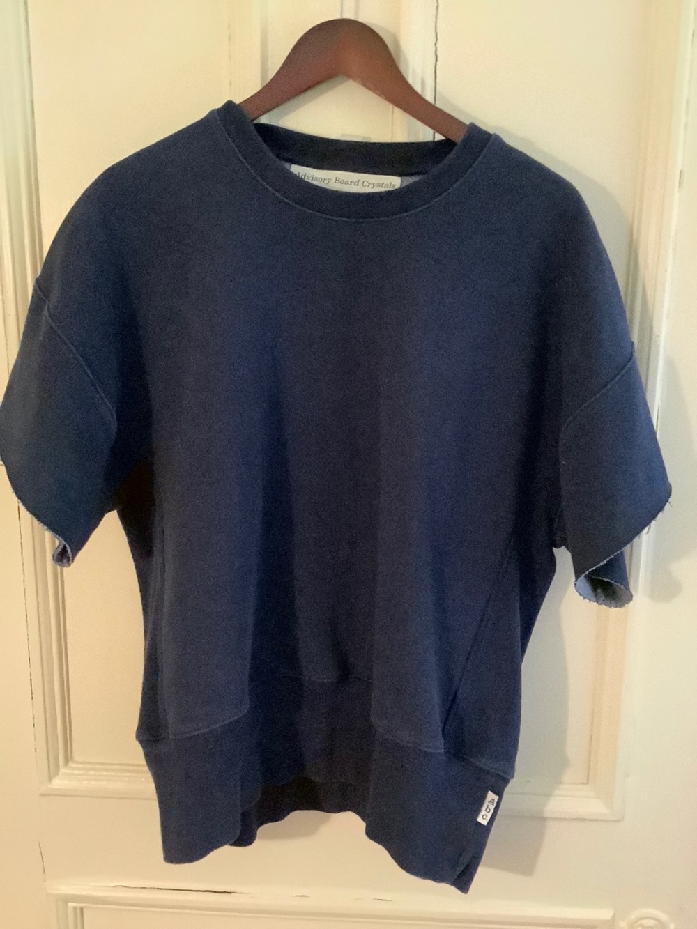 Advisory Board Crystals SS Sweatshirt L
